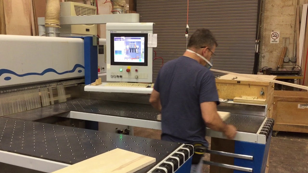 Holzma Optimat HPP/380/31/31 Panel Saw (2005)