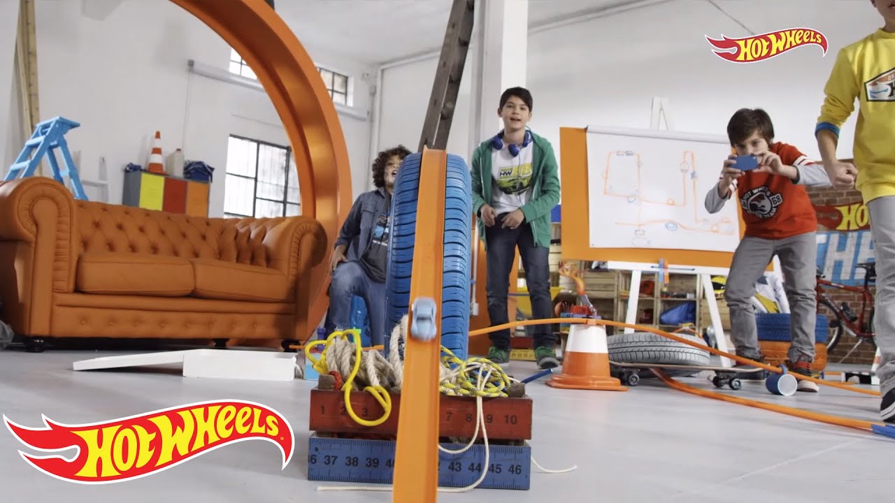 Tor z przeszkodami | @HotWheels