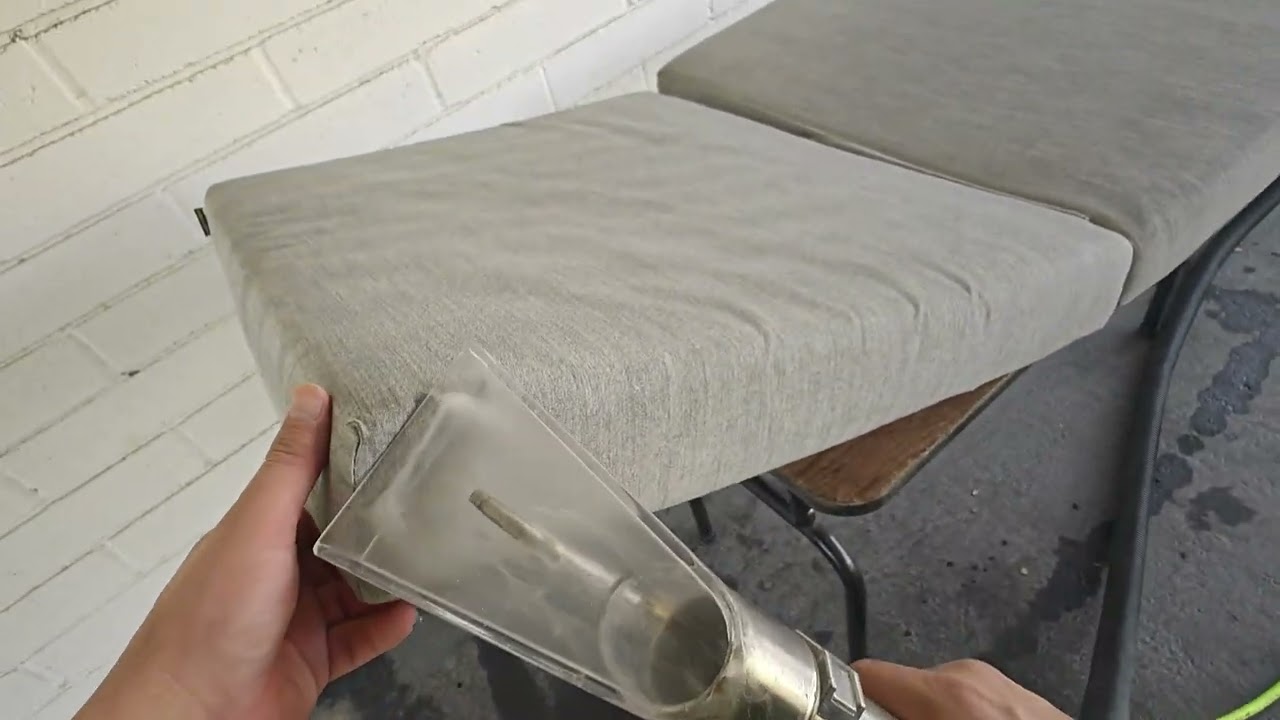 Quick Upholstery Cleaning ⚡ ⏩