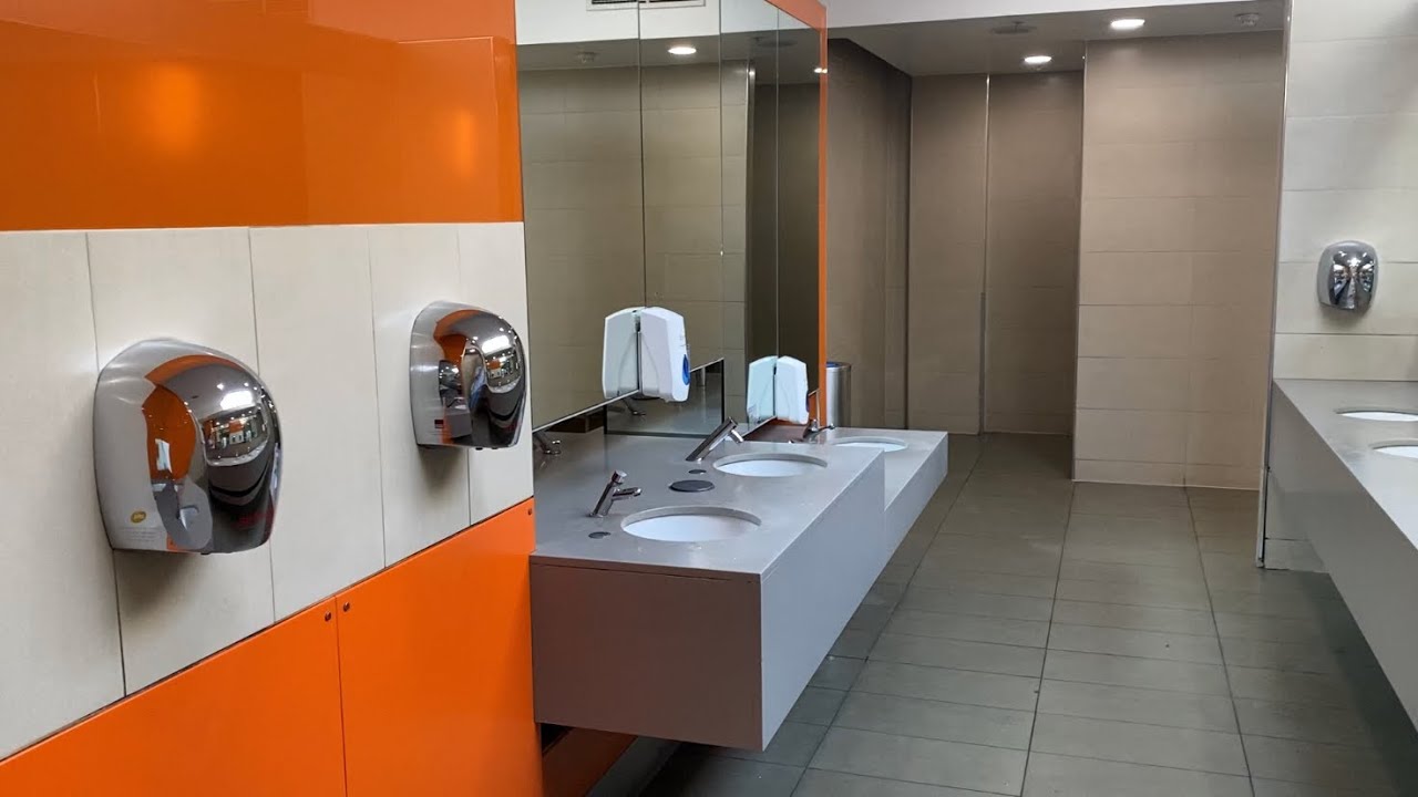 World Dryer Airforce And Dyson Airblade V HU02 Hand Dryers @ Intu Merry Hill Shopping Centre Dudley