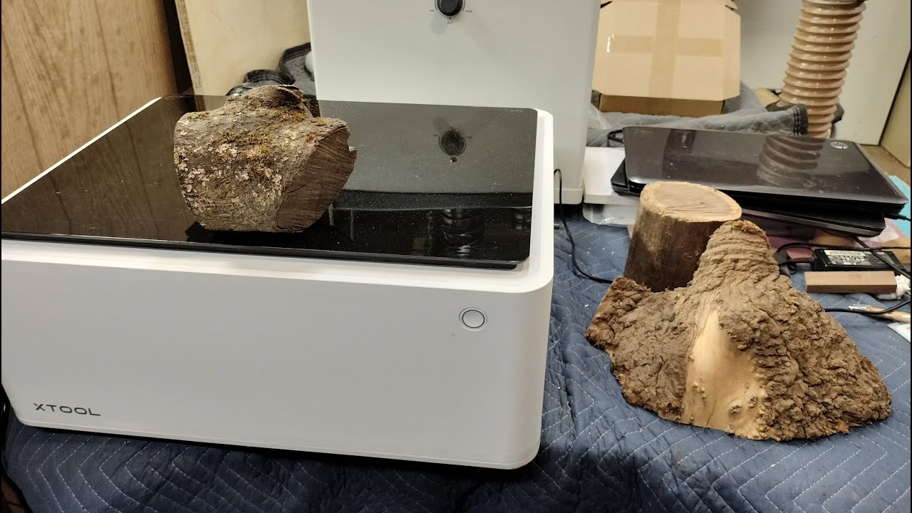 A Wood Turner uses the M1 laser by XTool