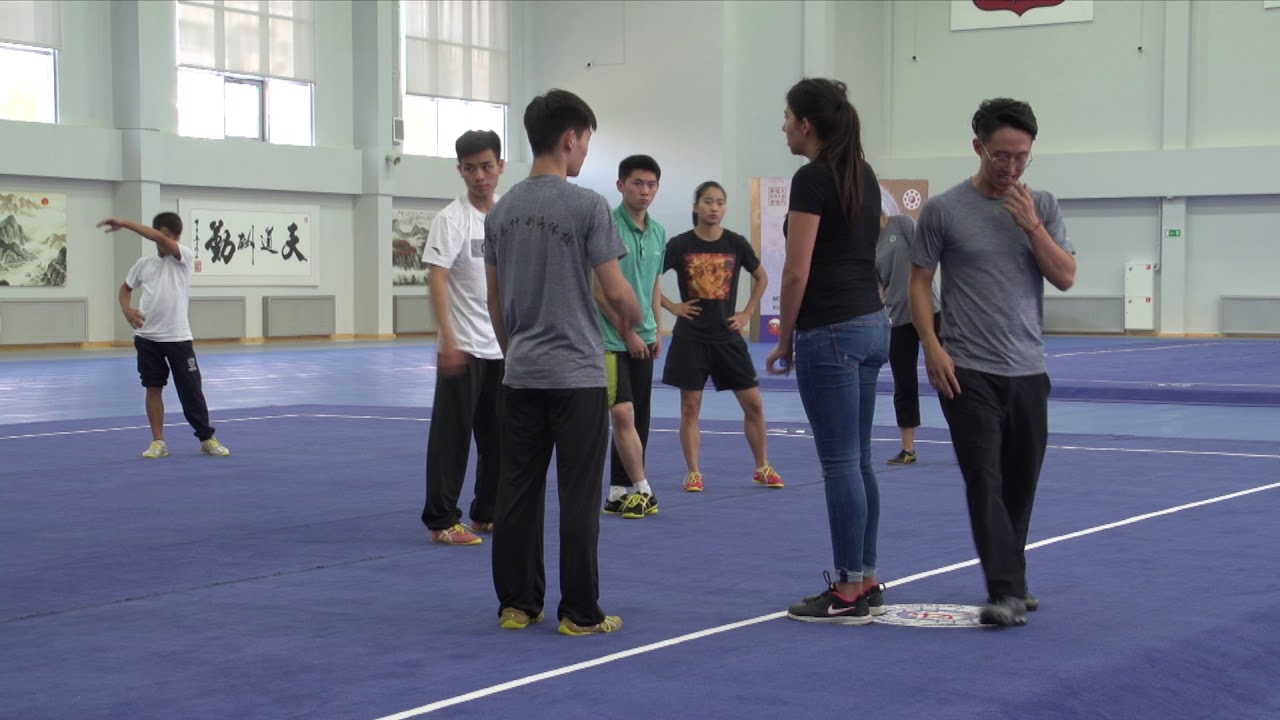 Совместная тренировка российской и китайской команд по ушу  / 