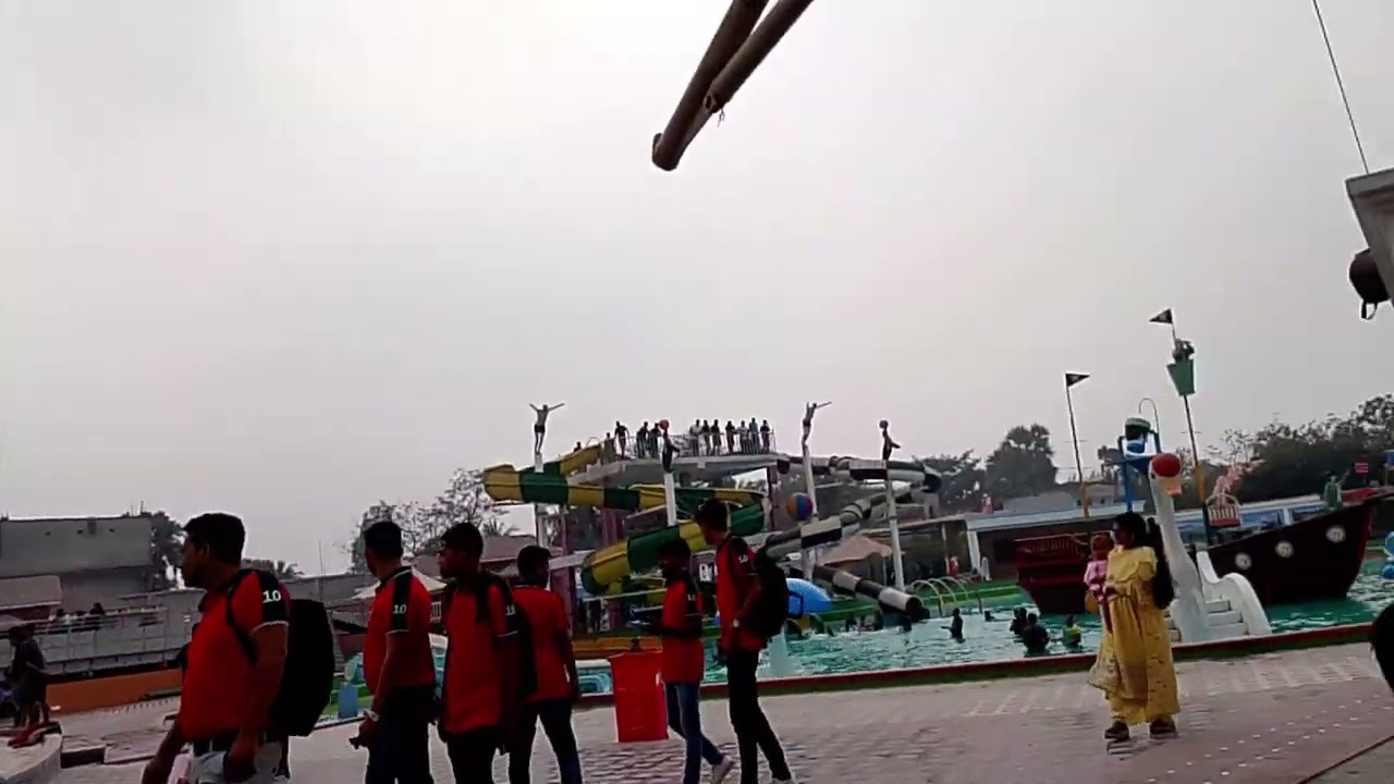 ড্রিম হলিডে পার্ক 