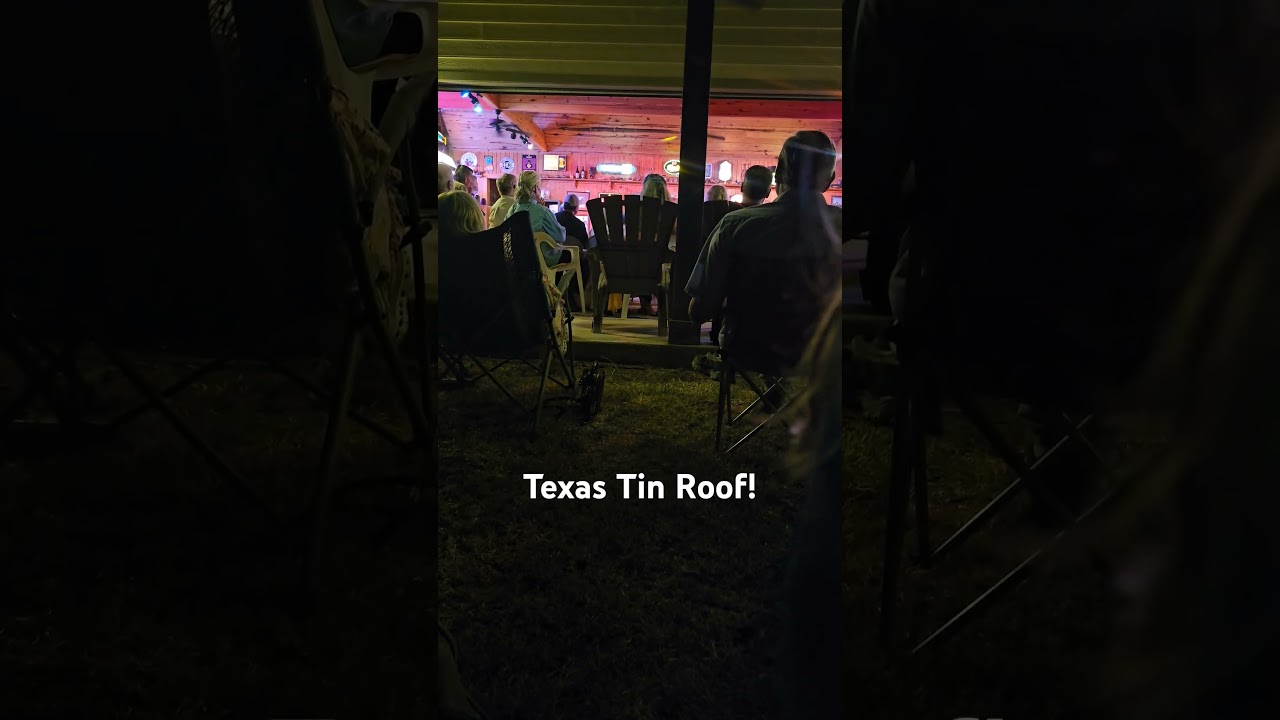 #concert in #texas. The ban is called Tin Roof. Love this song. #cowboy #singer