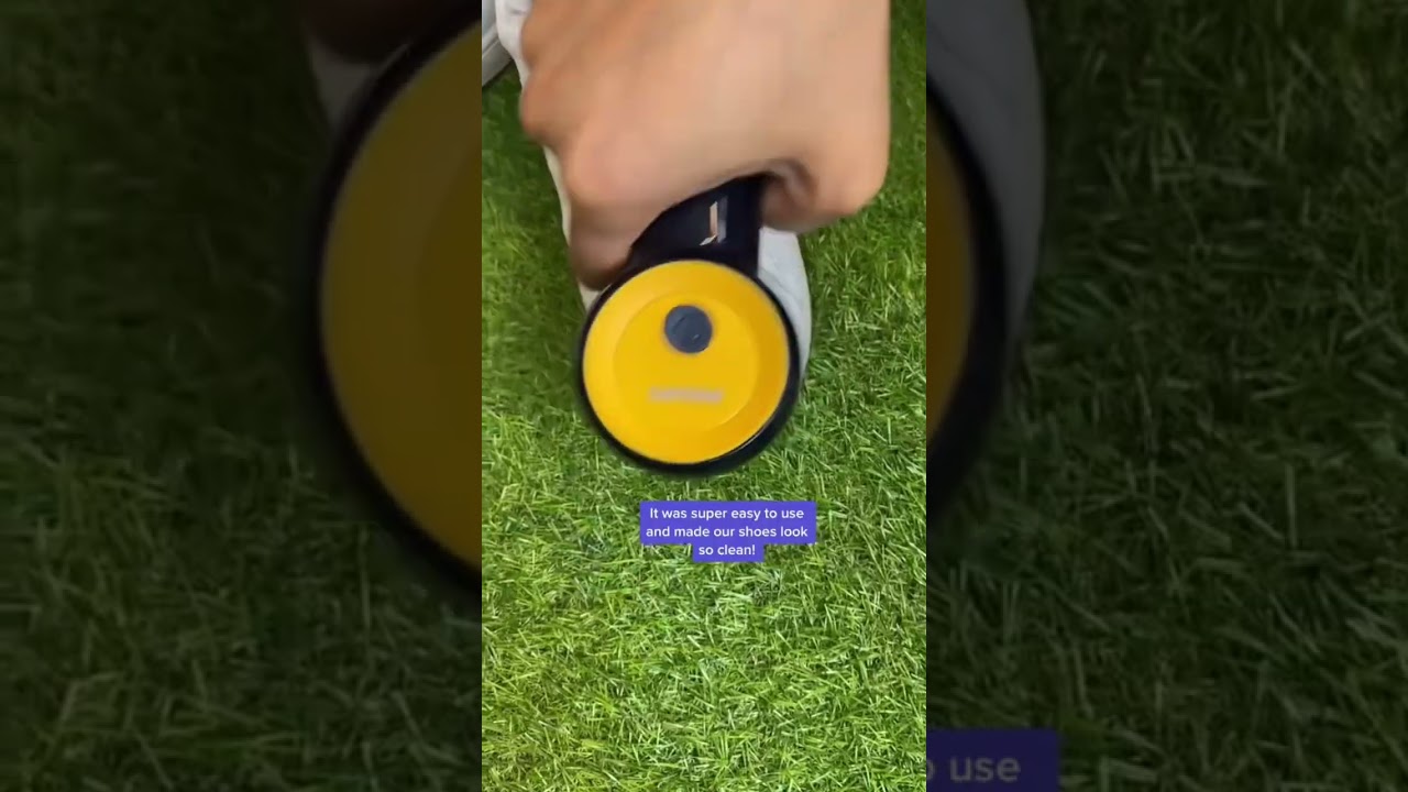Testing out the Philips Sneaker Cleaner | 