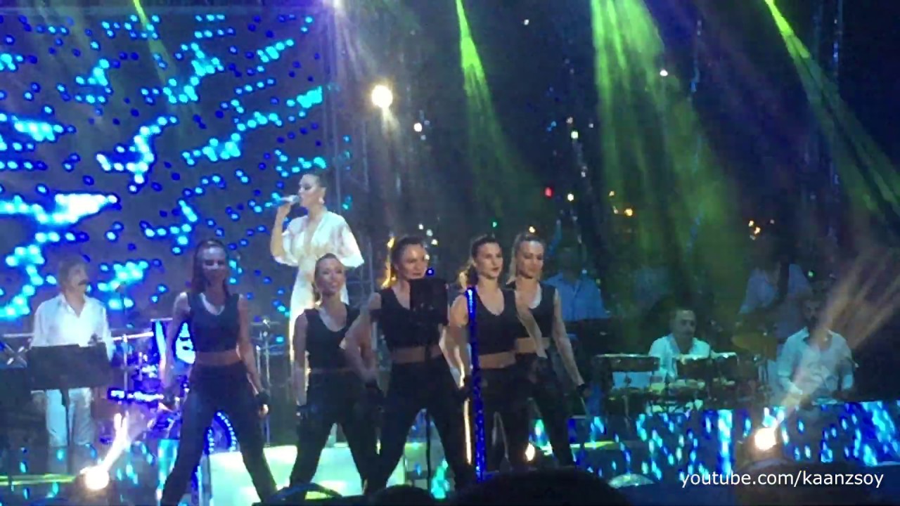 Ebru Gündeş Konseri | Sueno Hotels Beach Side - 19 Temmuz 2015