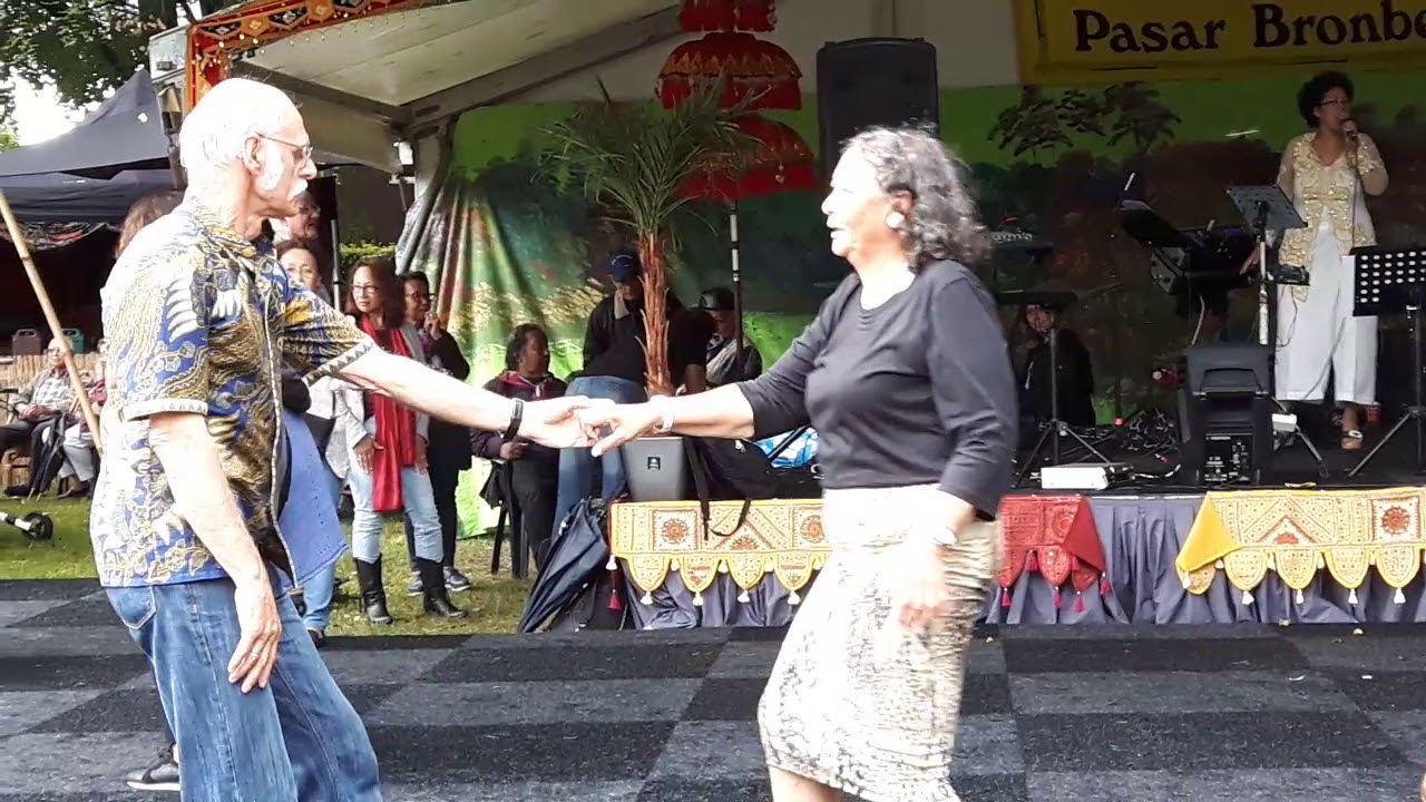 Pasar  Bronbeek ,  zaterdag 12 augustus 2017   Arnhem   ( 6 )