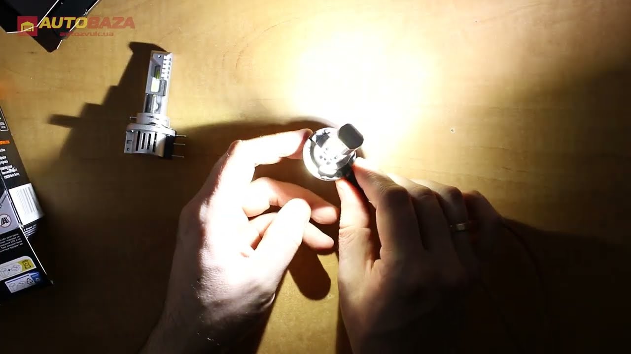 LED лампа Osram H15 16.5/3.8W 12V PGJ23t-1 6500К 64176DWESY-2HB