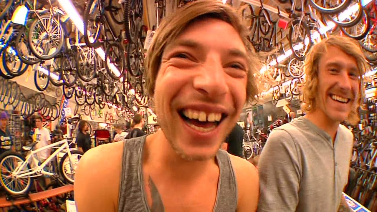 United 'Great White North' DVD