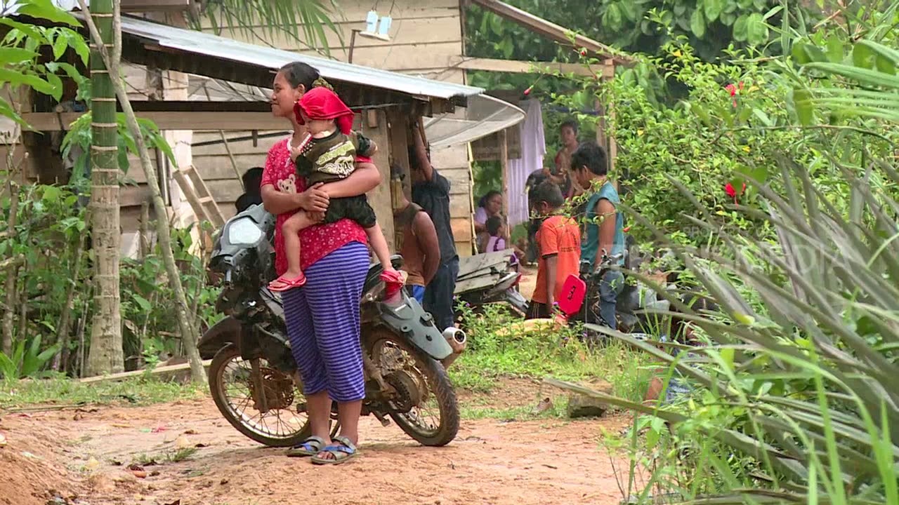 JANGAN BUANG KAMI DARI DESA KAMI | INDONESIAKU (24/10/17) 3-1