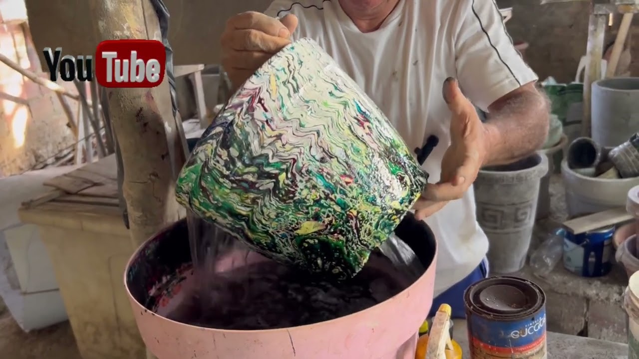 PINTANDO VASO