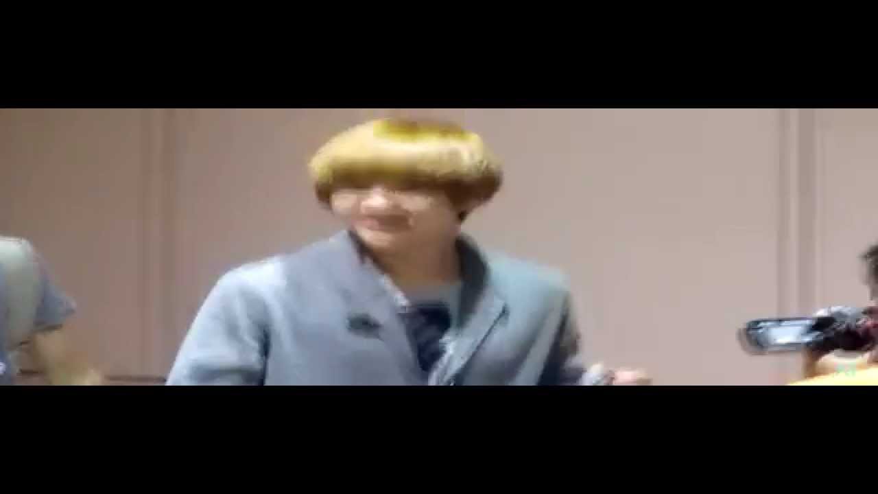 120914 SHINee in Taiwan Taoyuan Airport ONEW ^∇^