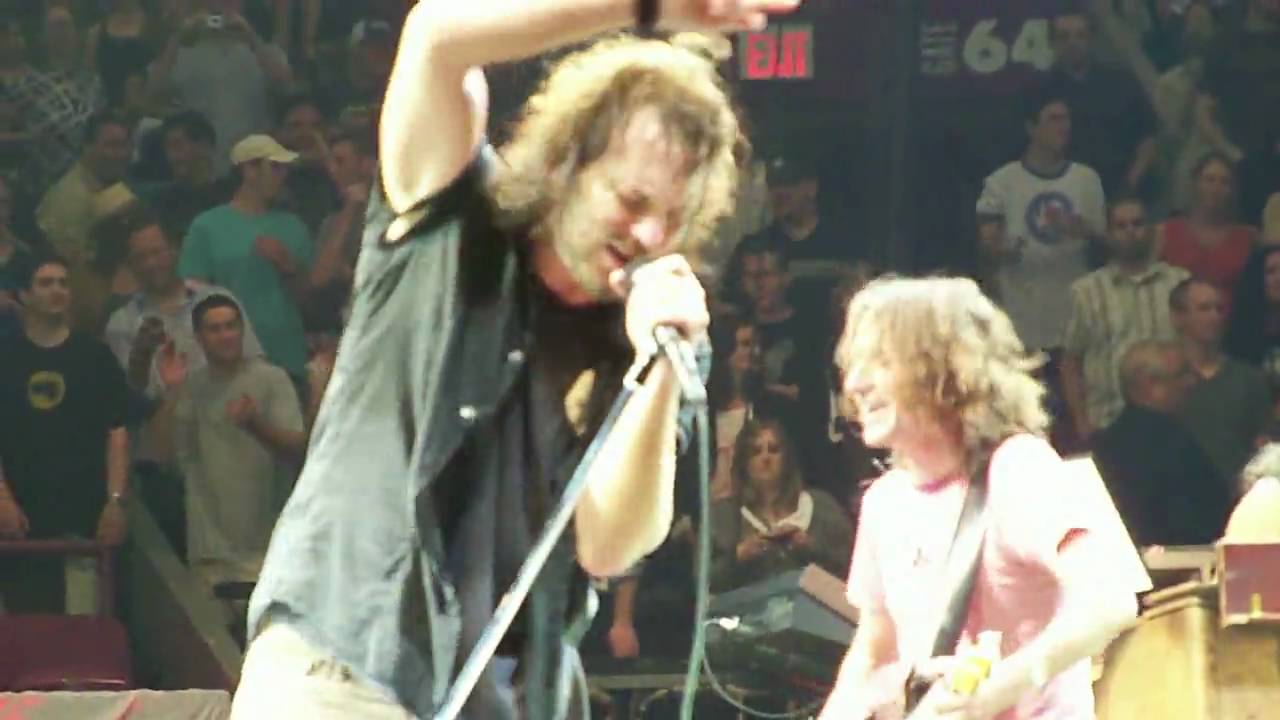 Pearl Jam - *Kick Out the Jams* - 5.21.10 Madison Square Garden, NY
