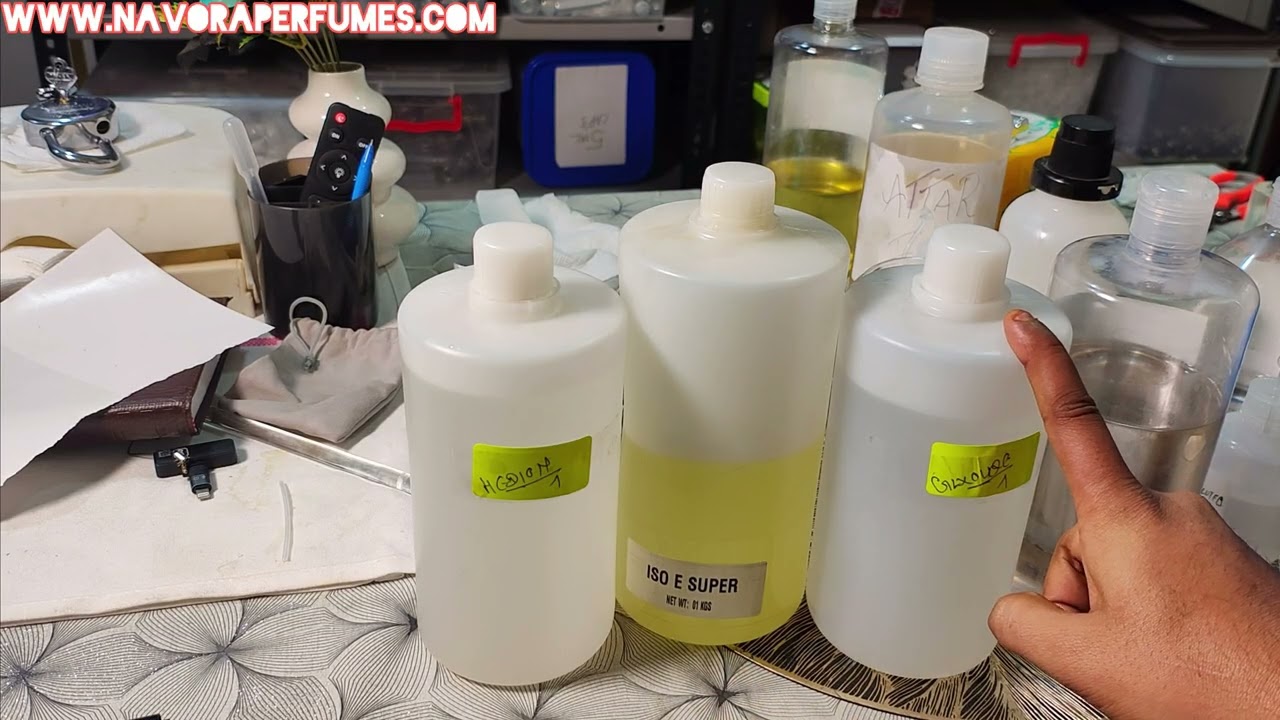 Secret Fixative System of Luxury Perfumes 🤯 | Galaxolide + Iso E Super + Hedione Explained”