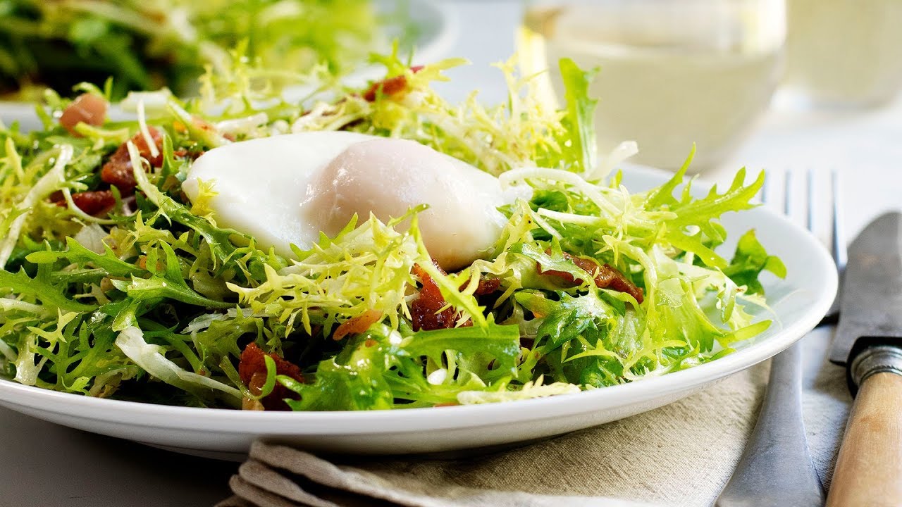 How to Make Salad Lyonnaise