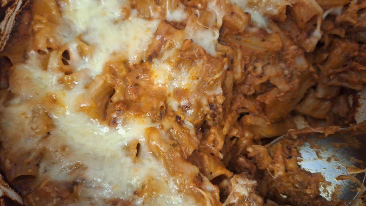 AMAZING Pasta Bake Recipe | Rigatoni with Meat Sauce & cream cheese / Valerie Dison / The EASIEST