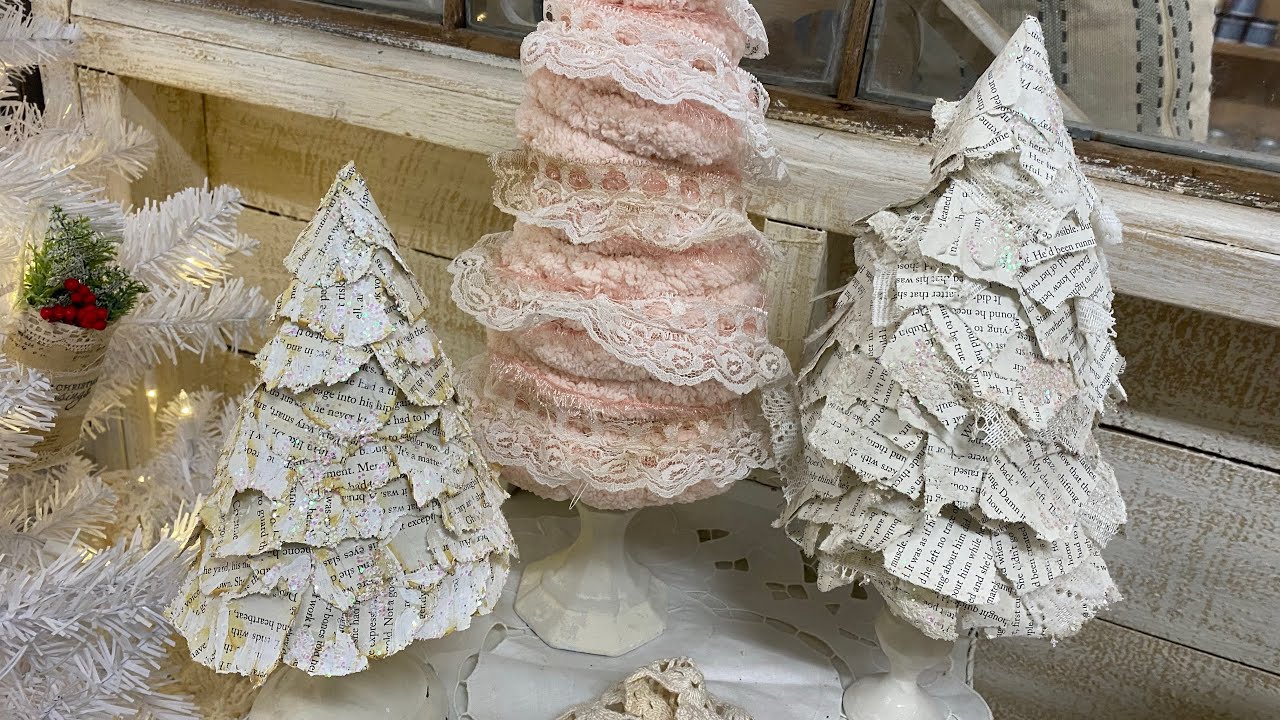 How to quickly and easily make Mantel Christmas trees with very little supplies