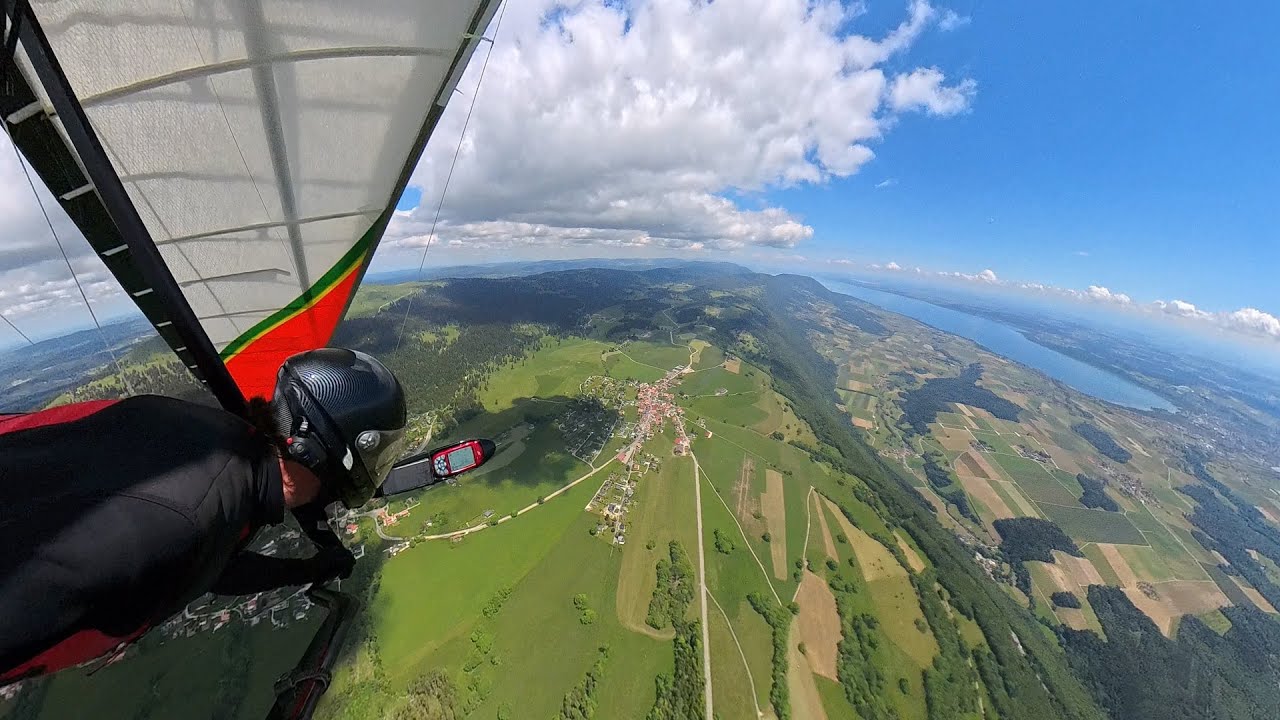 Hanggliding 100 km above the Jura Vaudois