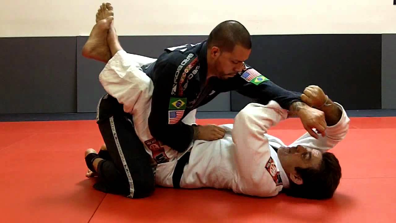Jiu Jitsu - 3 traps From Closed Guard