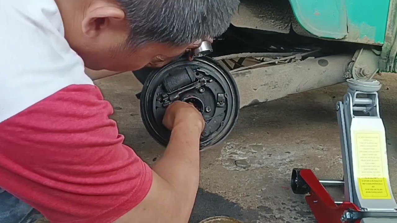 ganito po mga palit ng ball bearing at stick bearing sa Bajaj RE mga boss