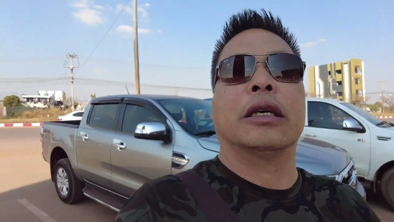 ￼ want to build your own home in Laos? ລາວມີຄໍາຕອບ