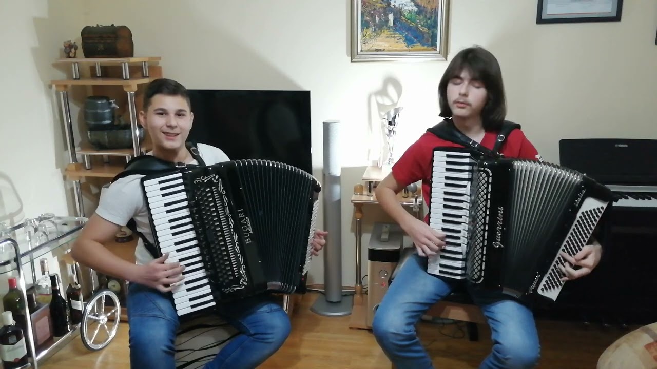 Vuk i Luka-splet kola Bobana Prodanovica