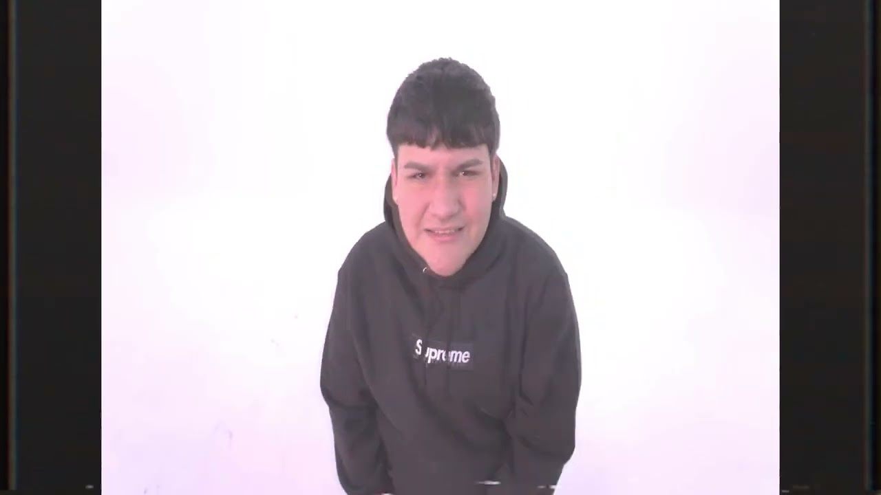 Víctor Mendivil x Macintosh Plus 420 (Vaporwave remix )