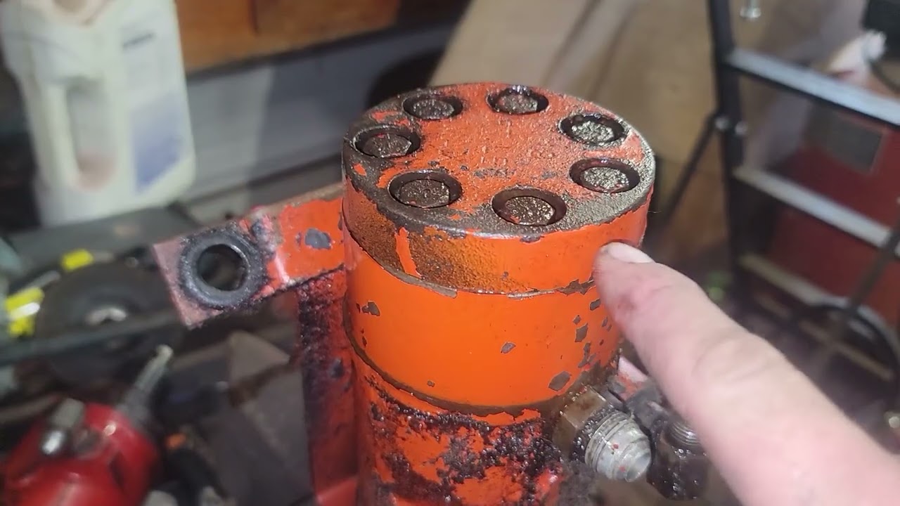 Ih 886 hydrualic leak repairs