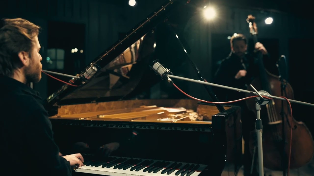 Joel Lyssarides Trio: Stay Now (Official Live Video) / Album: Stay Now