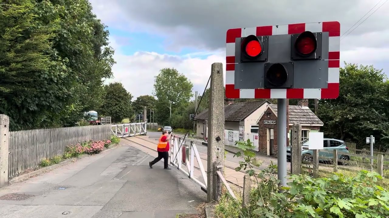 Witton-Le-Wear Level Crossing (County Durham) Thursday 12.09.2024