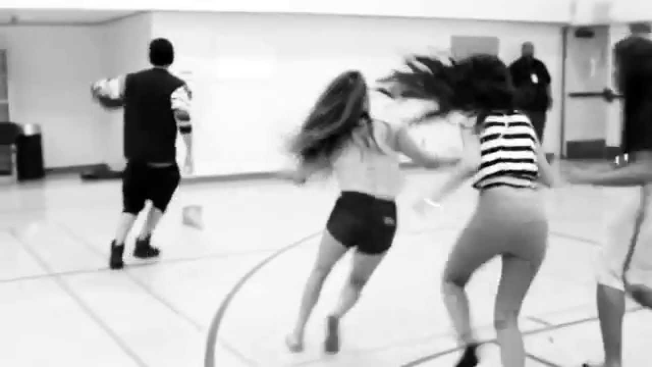 Normani , Ally ,Austin , Camila & Robert Basketball