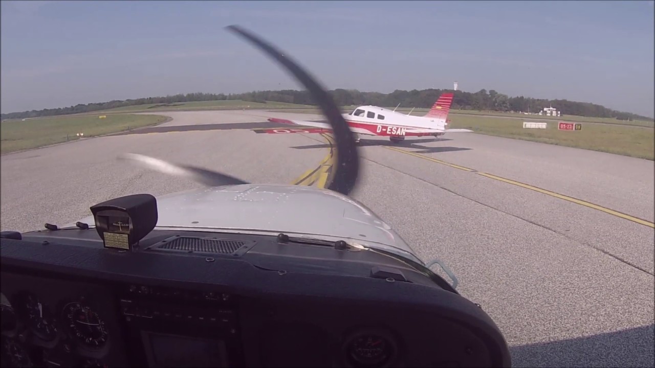 Cessna 172 Cockpit Hamburg Rundflug Takeoff Landing