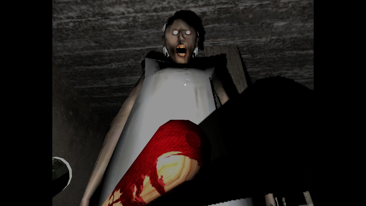 Robloxta Granny oynadım (insanların babannesi yemek verir besler benimki beni yiyo)