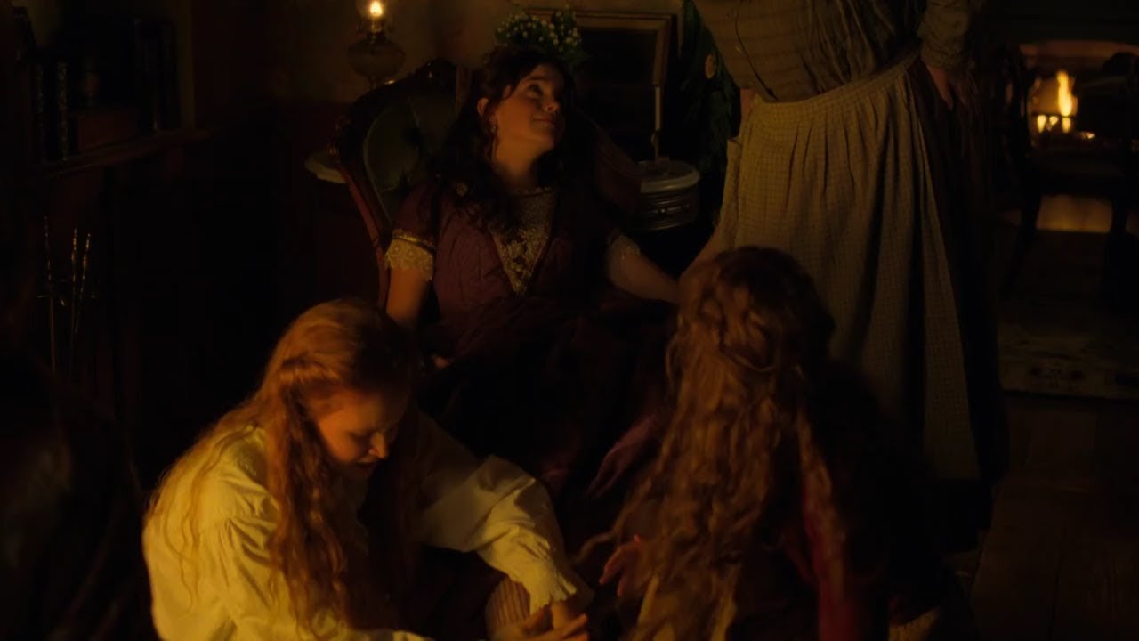 Emma Watson Have Hurt Her Ankle | Little Women | 2019