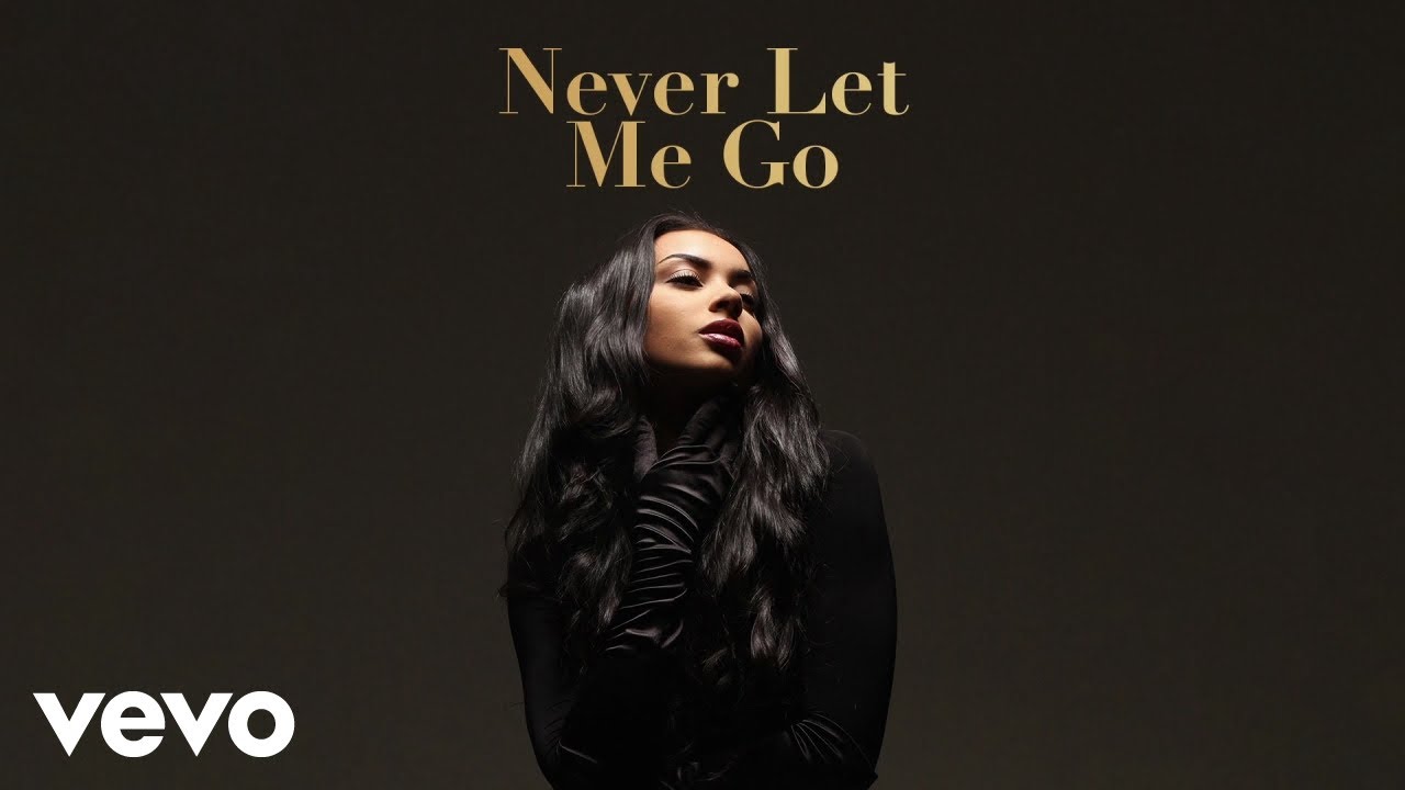 Amaya Gloor - Never Let Me Go (Lyric Video)