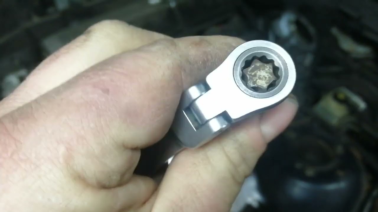 BMW e39 снятие, установка и ремонт стартера.