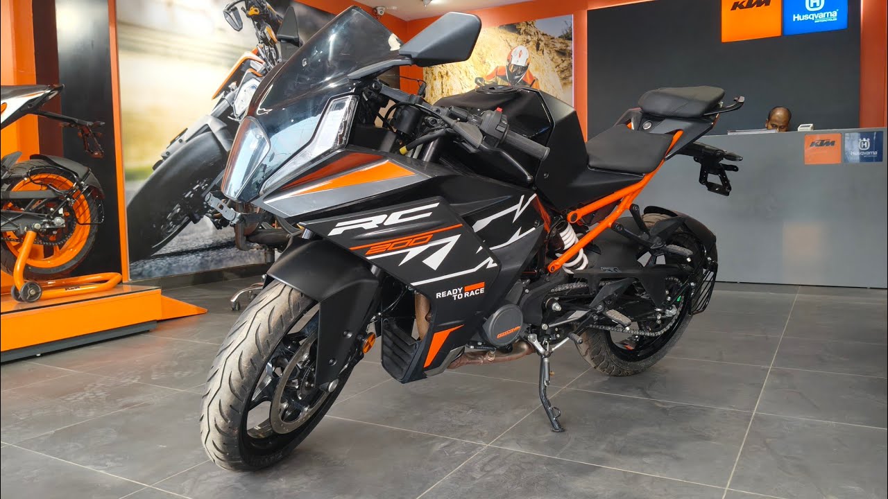 2025 KTM RC200 Complete Review | New TFT Display  | on-road price??