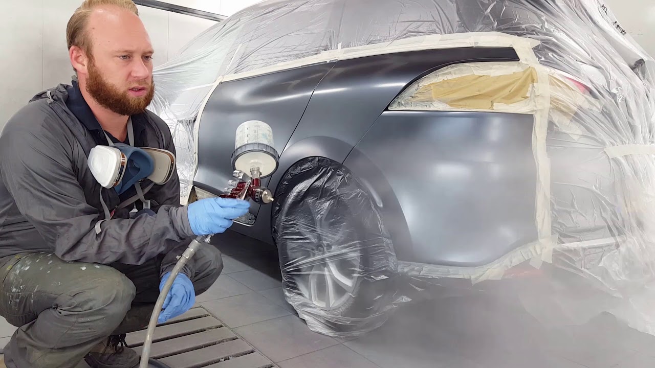 Car Painting: Standox Standoblue and Standox Performance Pro Clear