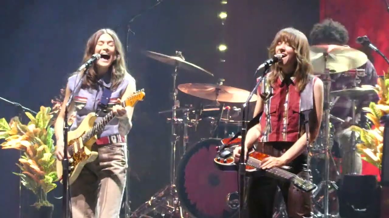 Larkin Poe 