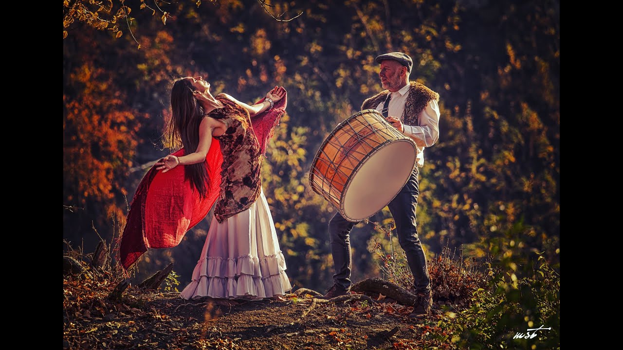 Reka Fodor / Patak - Szép fehér pekulár
