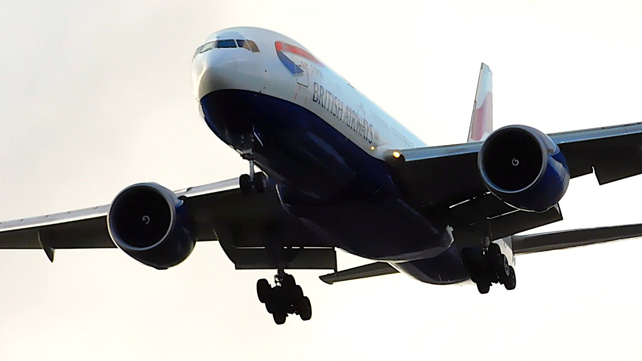 British Airways / Saudia / Aer Lingus against the crosswind !