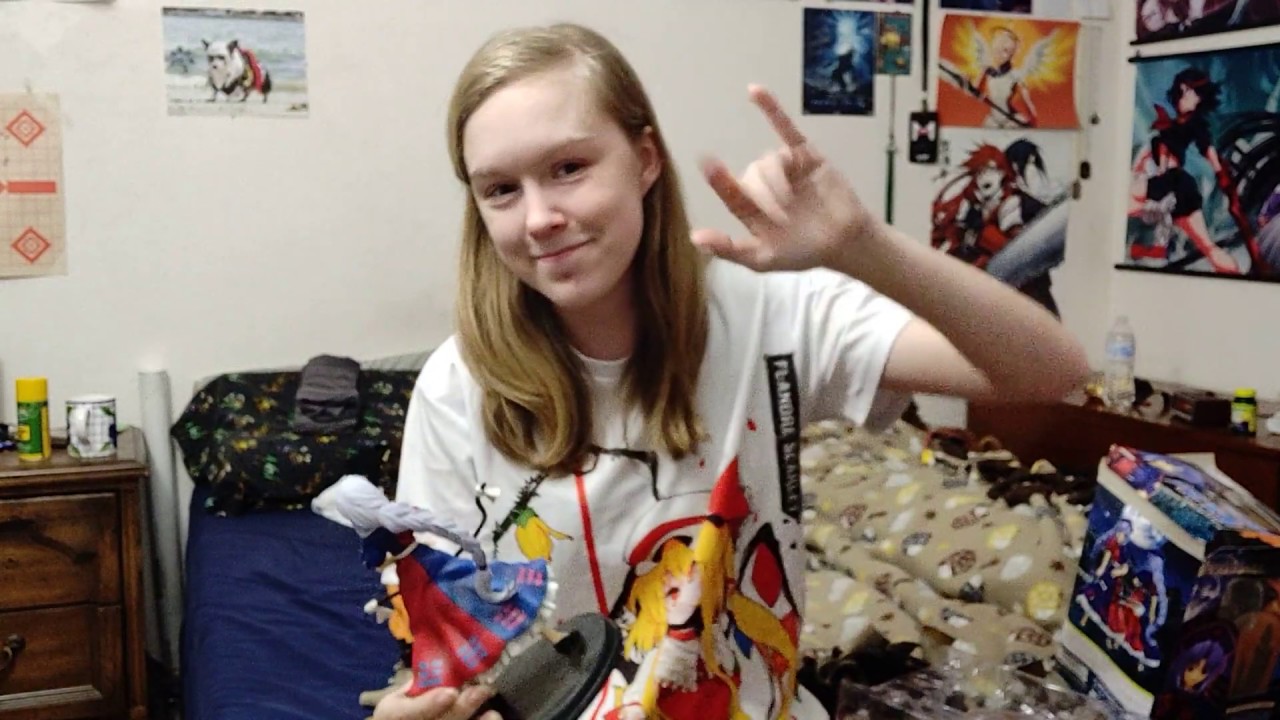 Eirin Yagokoro Figure Unboxing!
