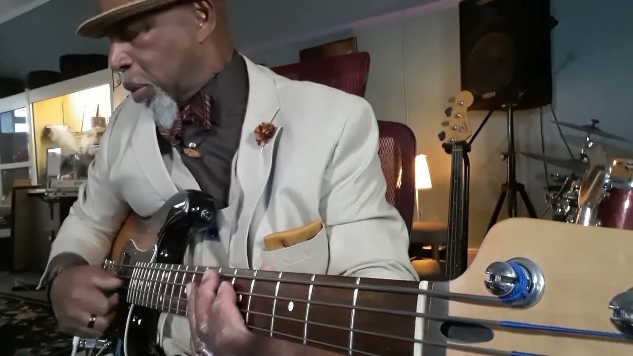 Patrice Rushing-Forget Me Nots (Bass Cover) Fender Precision