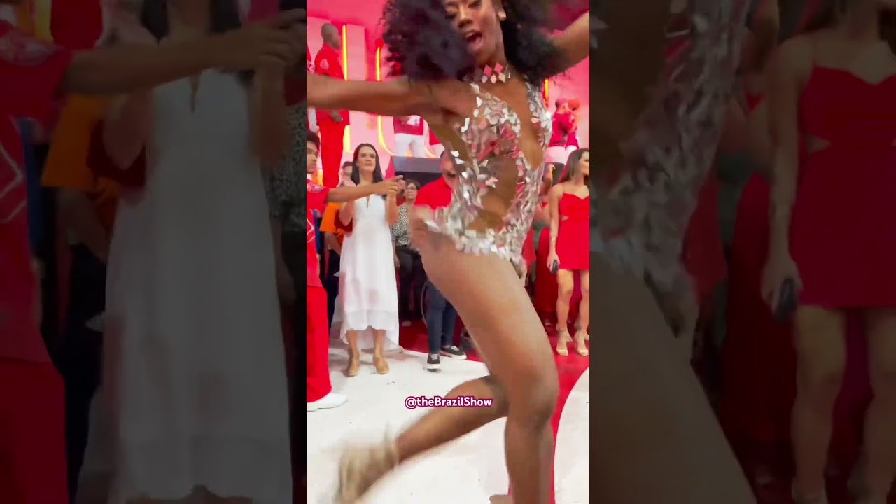 Rio Carnival Samba Dancer - Tyla Water  #tylawaterdance #riocarnival