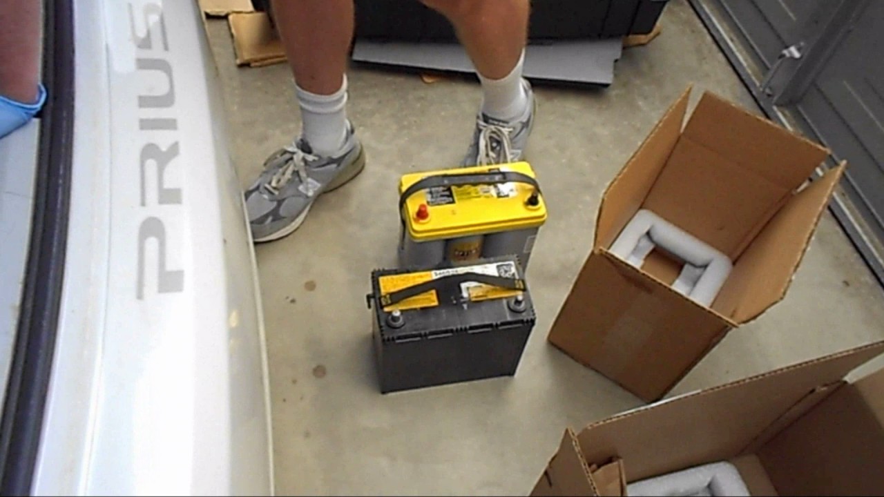 2010 Toyota Prius battery change (New Optima Battery)