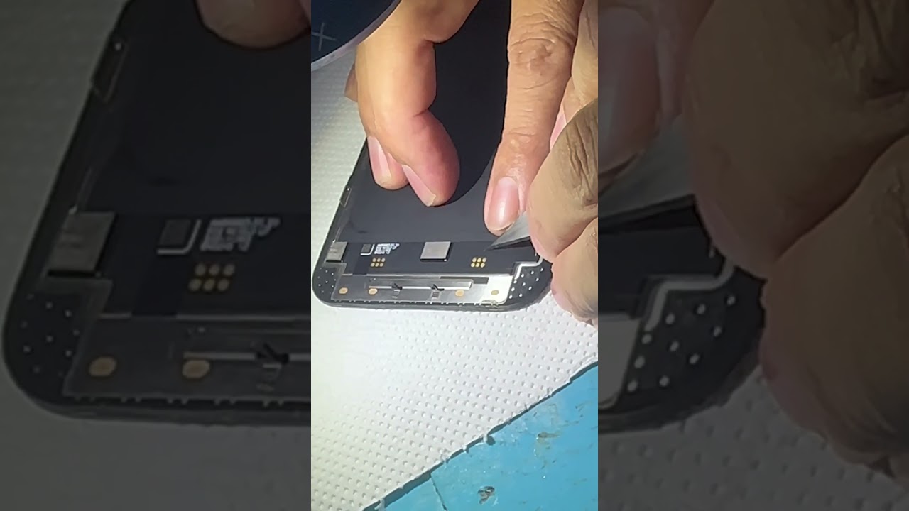 iPhone 13 Pro Max tela verde