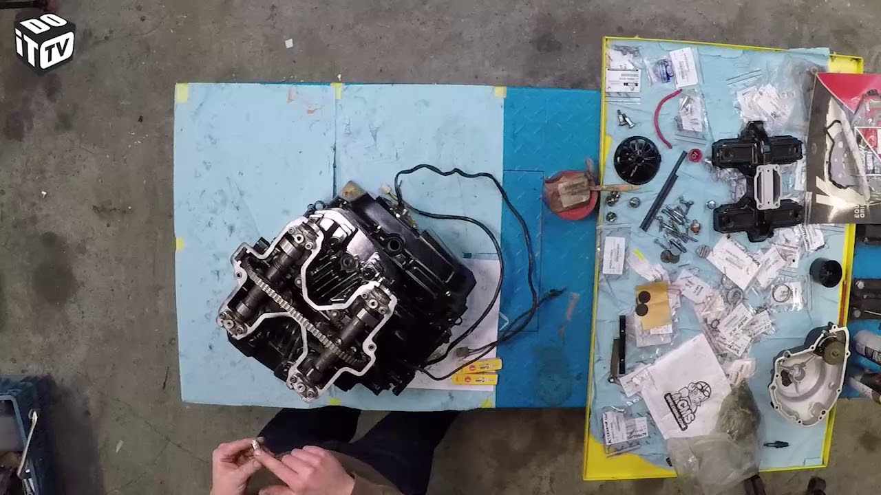 Café racer - Finition du bloc-moteur