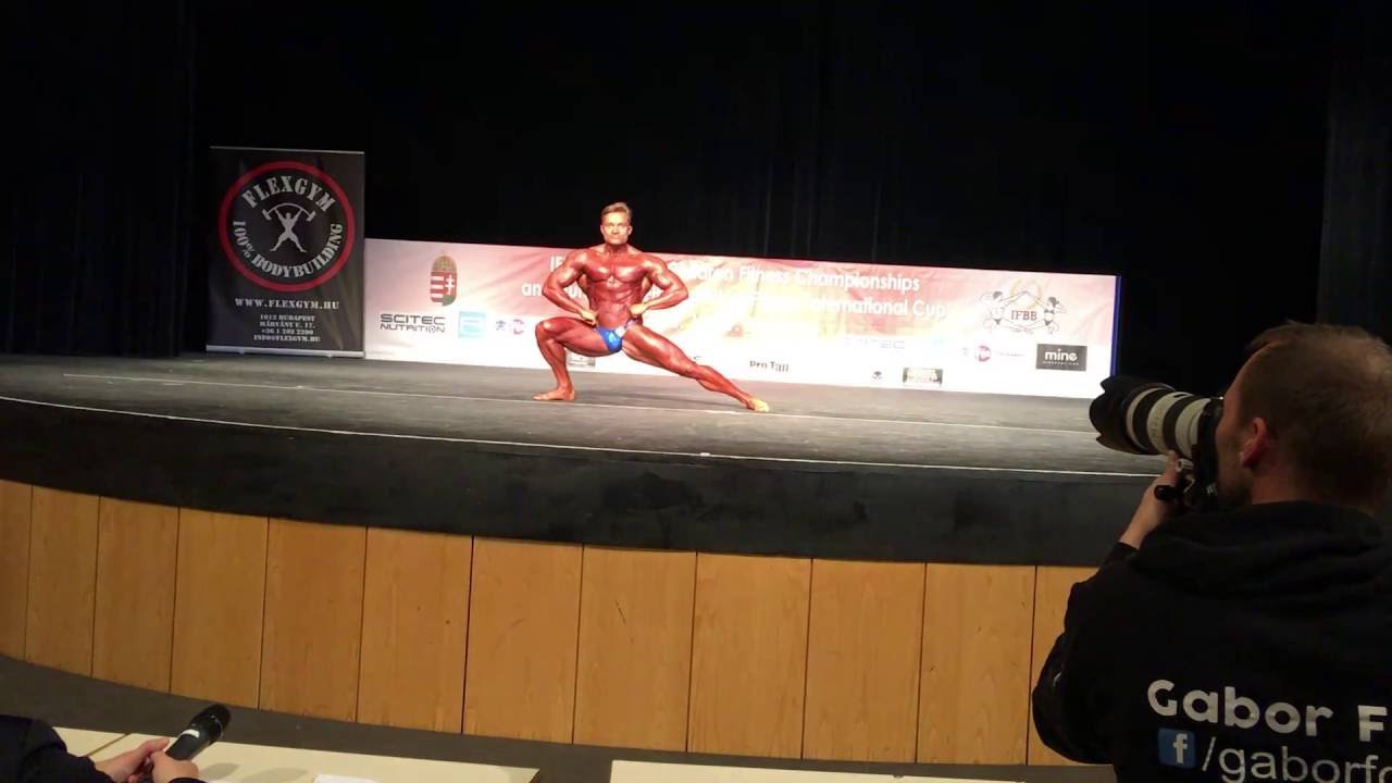 Danybuilding aka Varga Daniel posing routine in Hungarian Championship