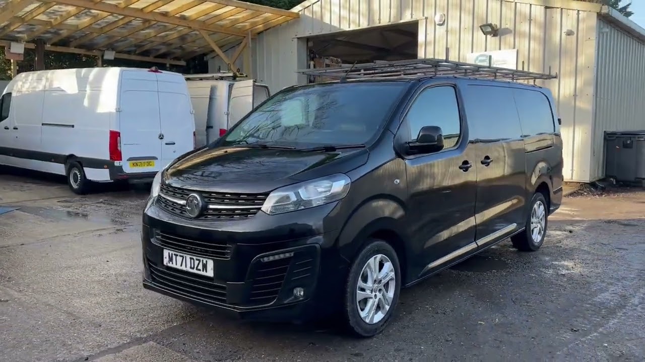 Vauxhall Vivaro 2.0 Turbo D 3100 Griffin L2 H1 Euro 6 (s/s) 5dr MT71DZW