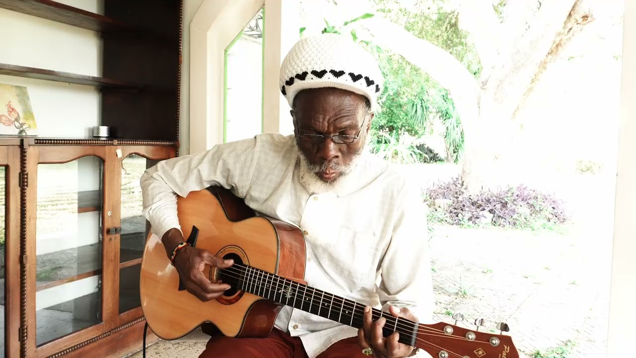 Steve Golding Plays Bob Marley’s No Woman No Cry